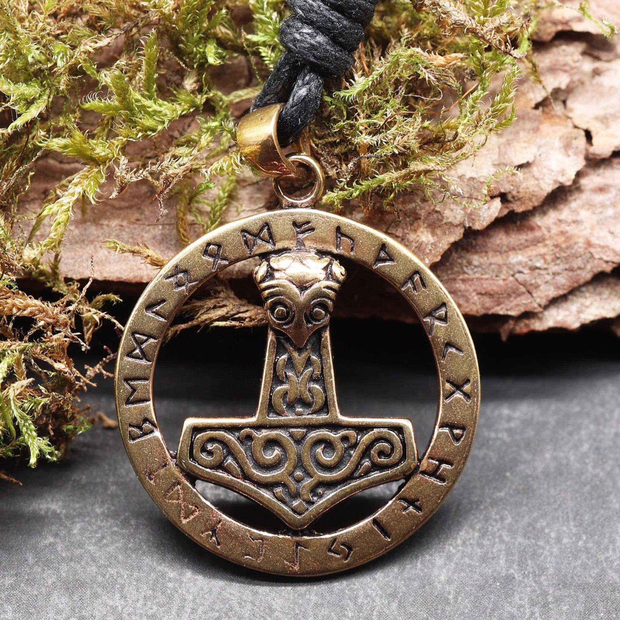 Runen Thorshammer Bonze Anhänger Halskette Schmuck Kettenanhänger