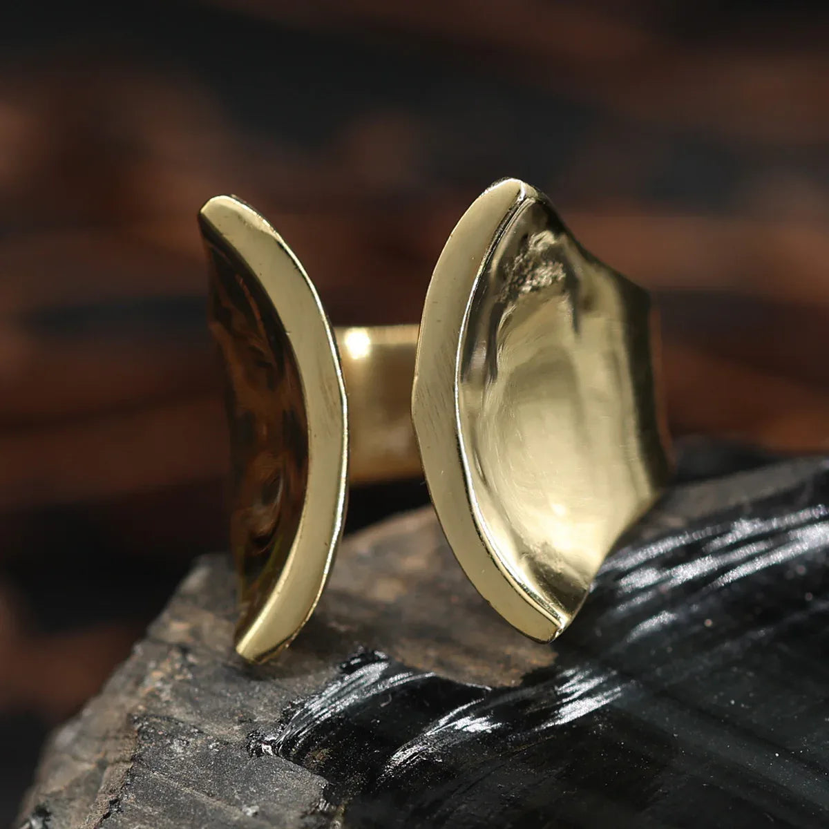 Tribal eleganter Messing Ring Zeitlos Schmuck Design