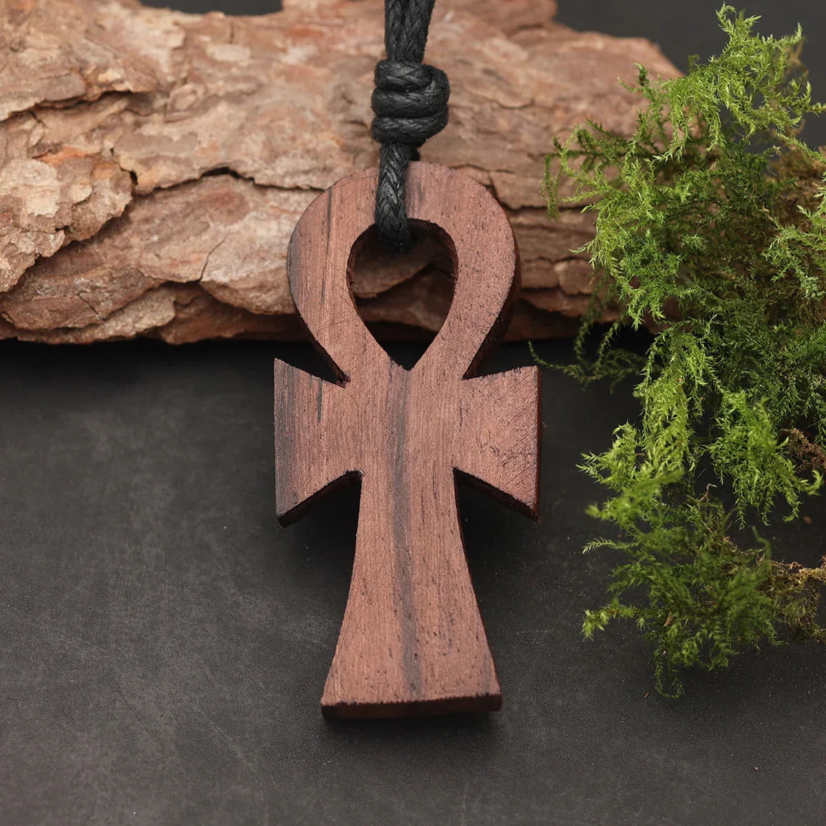 Ankh Halskette Holz natürlicher Schmuck Handarbeit fair gehandelt