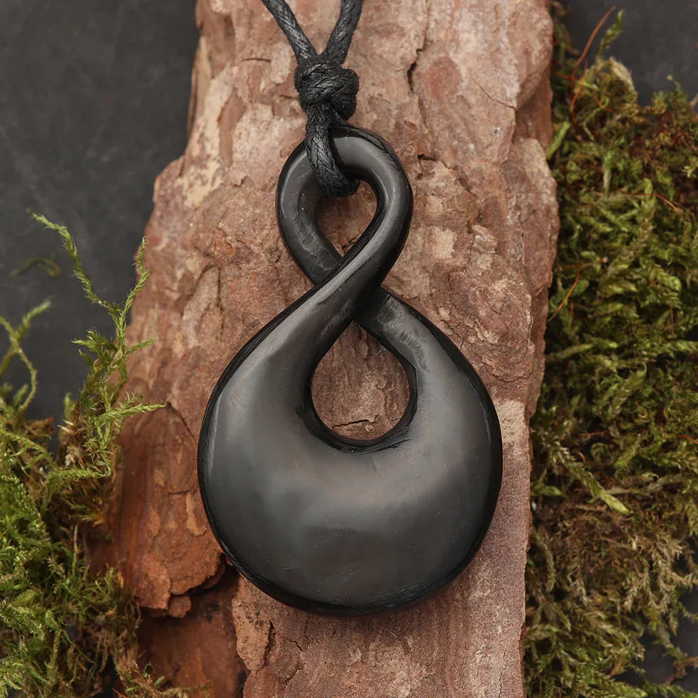 Double Halskette Horn Schmuck Handarbeit fair gehandelt Maori Schmuck