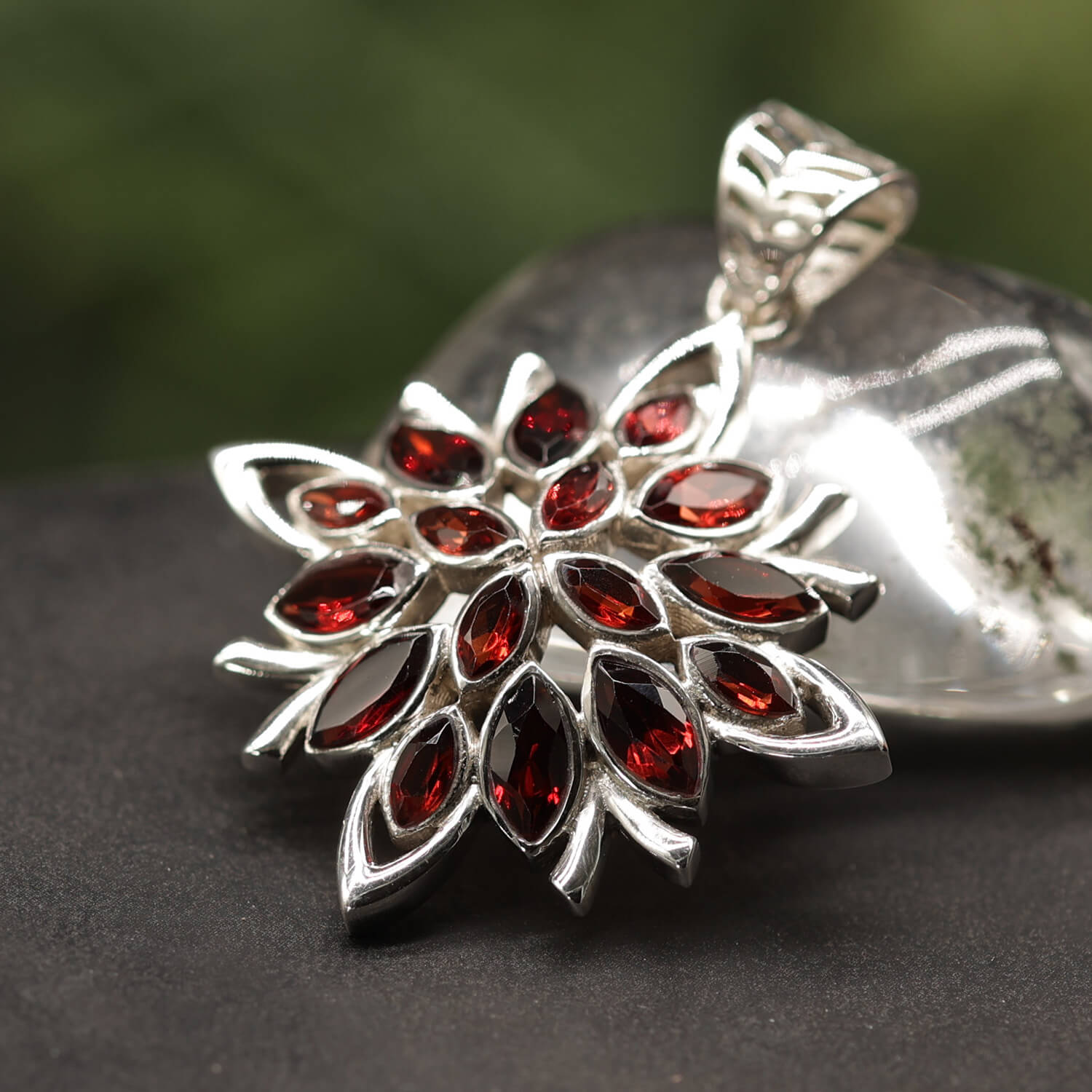 Granat Anhänger sehr edel Steinschmuck Anhänger 925 Silber