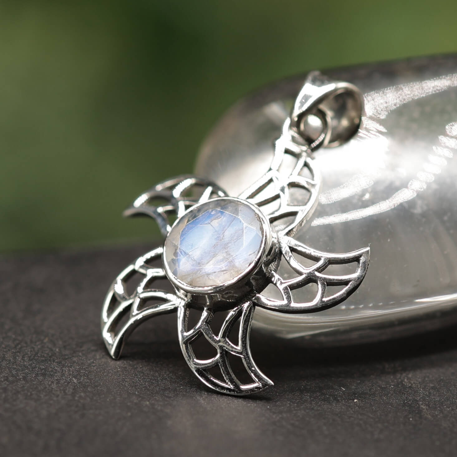 Sun pendant with moonstone gemstone, made of 925 silver