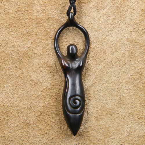 Göttin Schmuck Horn