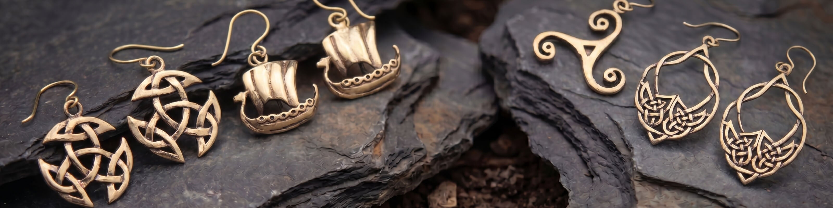 Ohrschmuck aus Bronze und Messing in verschiedenen Designs – Drachensilber