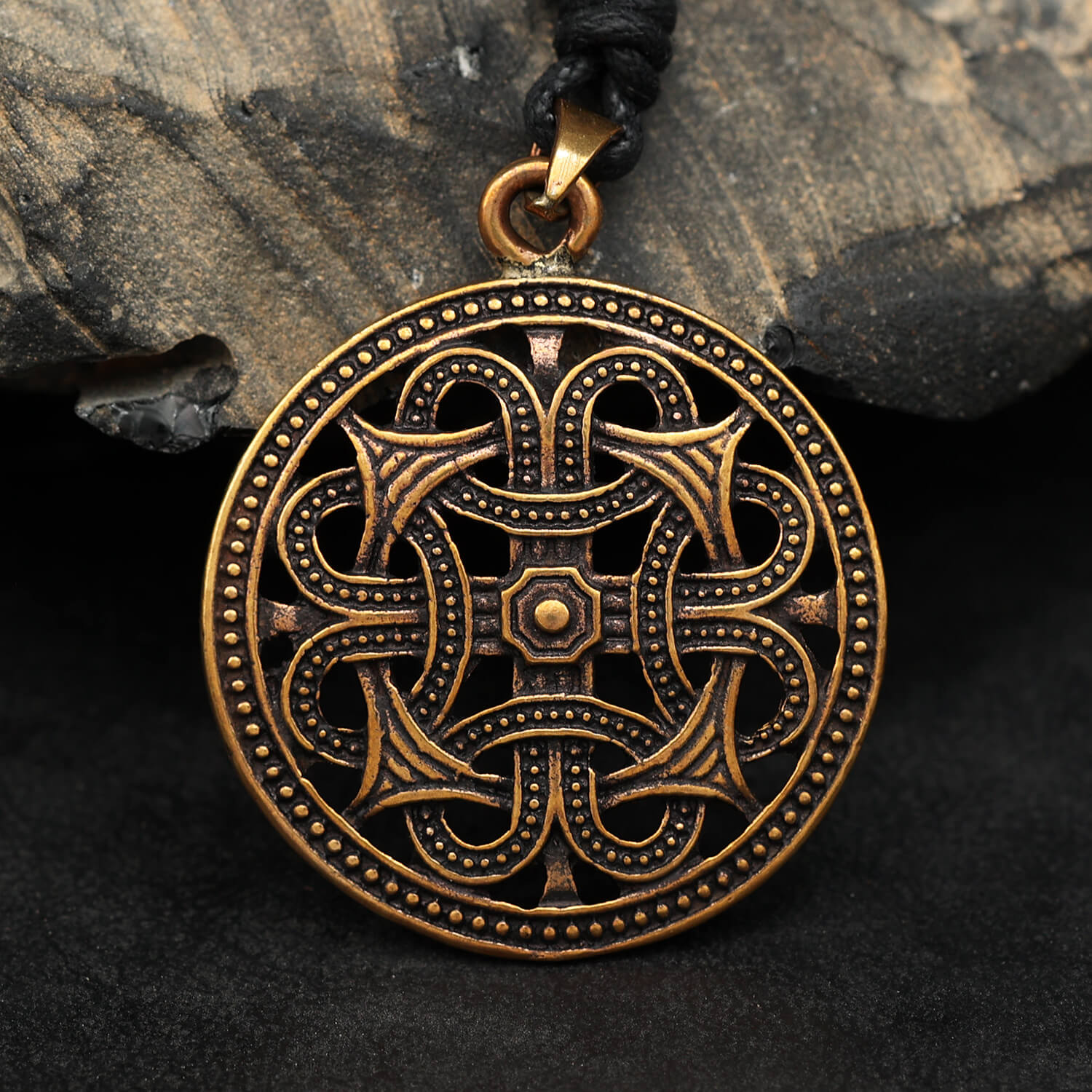 Celtic Ornament Bronze Pendant Jewelry