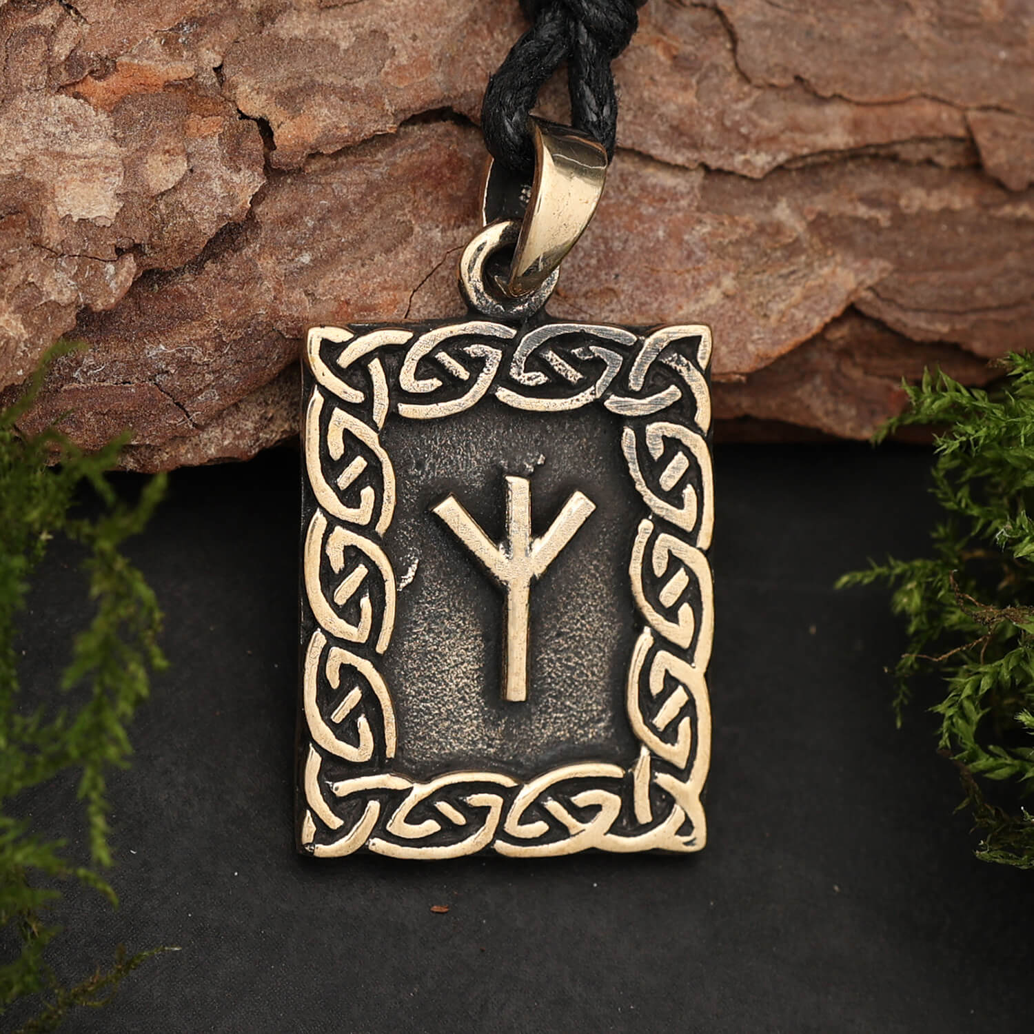Rune Bronze Jewelry elhaz Pendant Elder Futhark