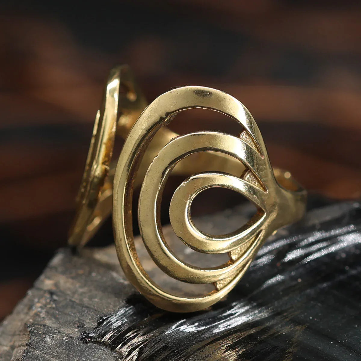 Spirale eleganter Messing Ring Zeitlos Schmuck Design