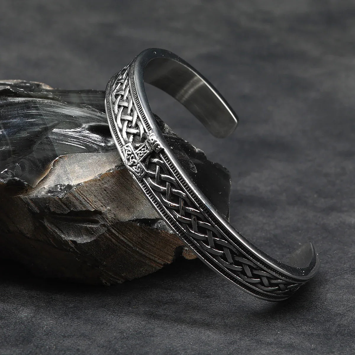 Edelstahl Armreif Thor Hammer Armschmuck massiv