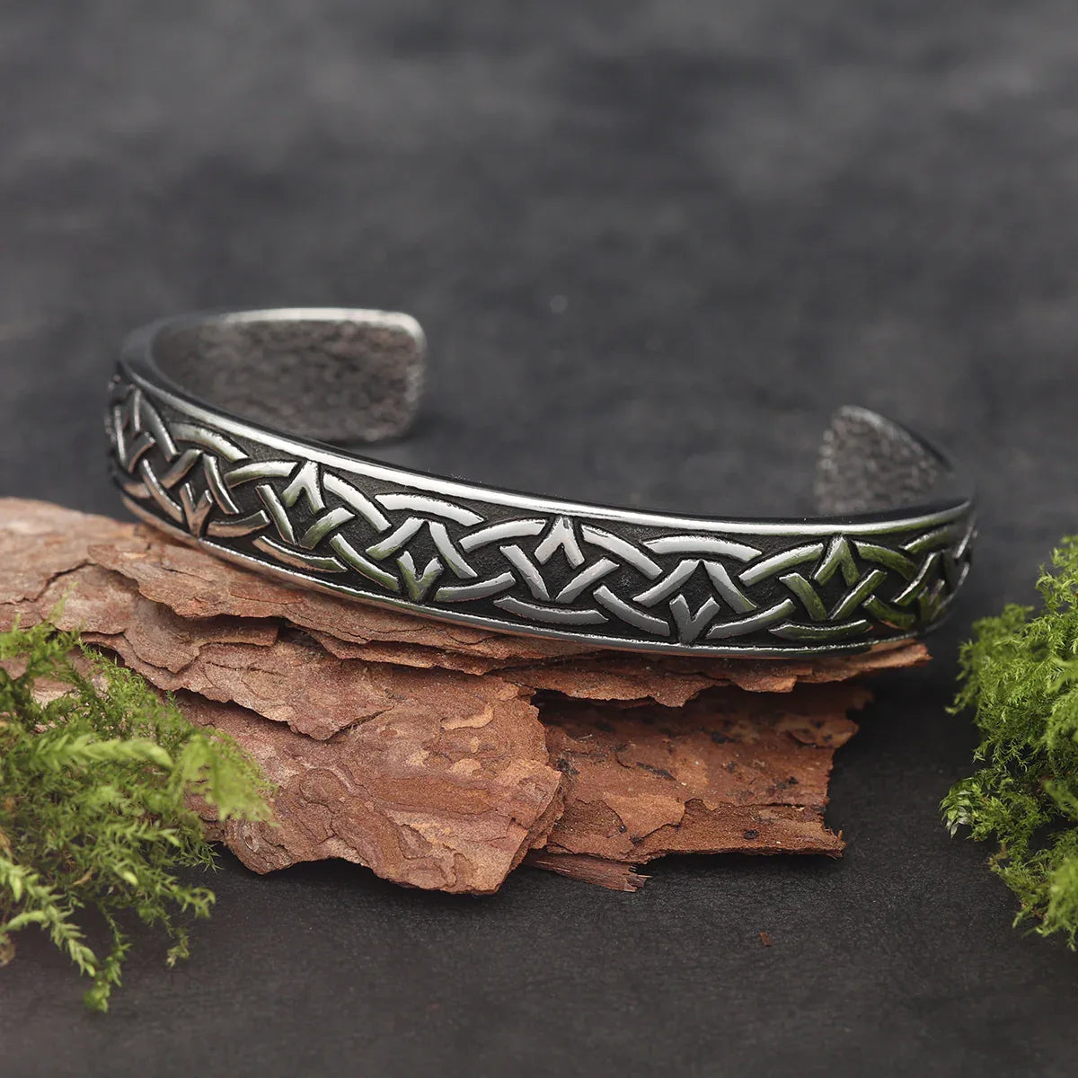 Keltenknoten Armreif Edelstahl Keltischer Armschmuck