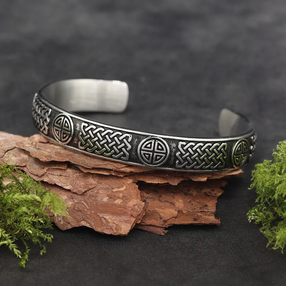 Keltischer Armreif Edelstahl Kelten Knoten Armschmuck