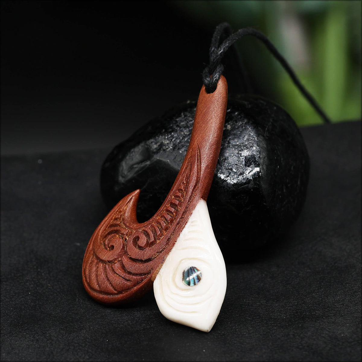 Exclusive Maori Duo Pendant Wood Bone Composition Necklace