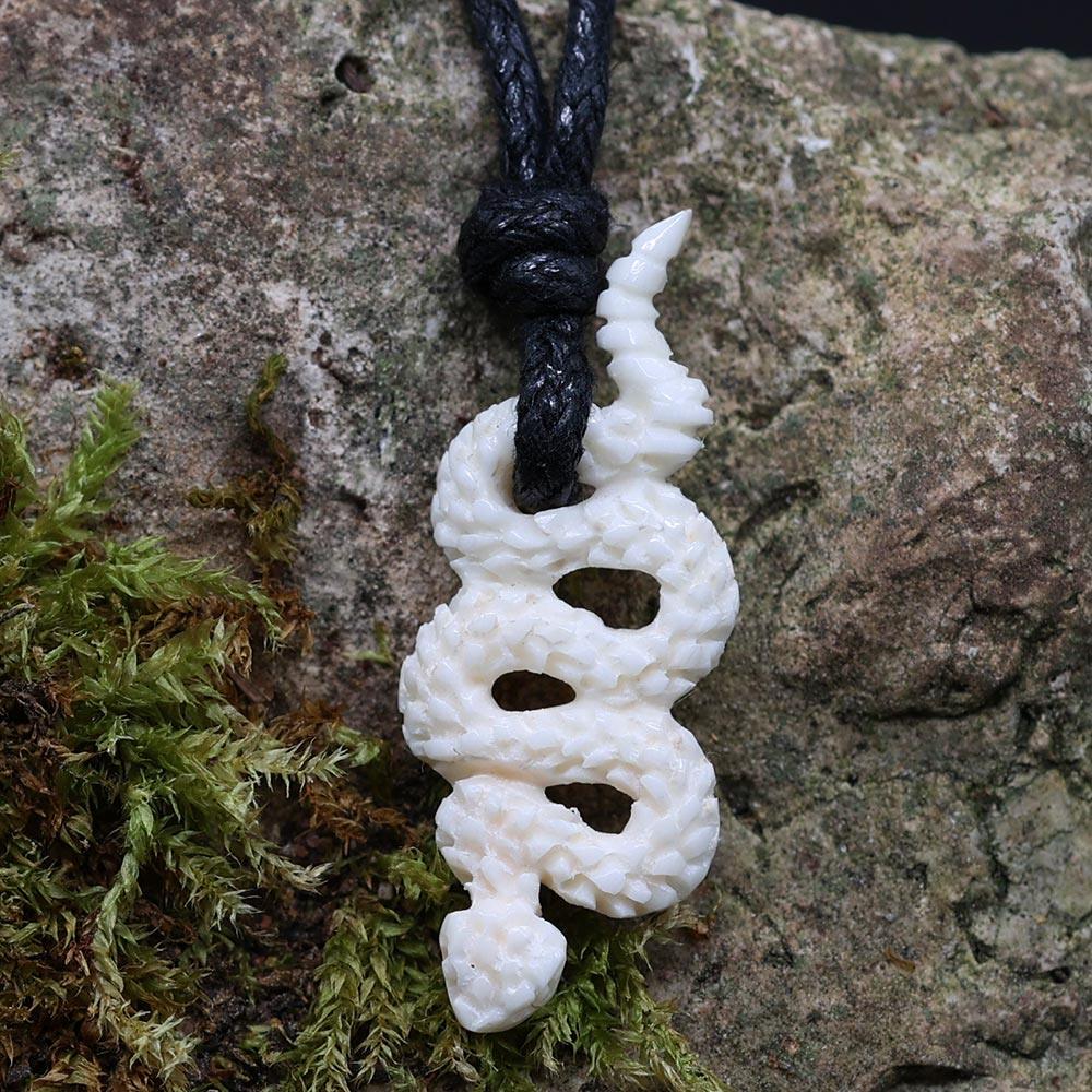 Schlange Kette fair gehandelt Kunst Handwerk Schmuck geschnitzt 