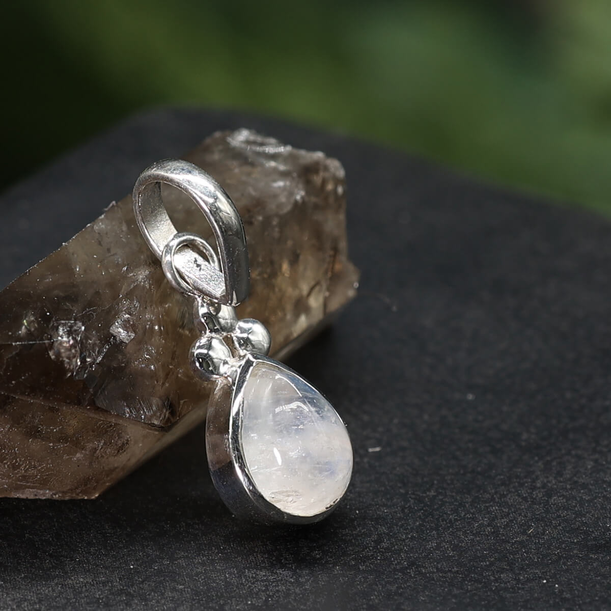 Elegant moonstone jewelry pendant, 925 silver
