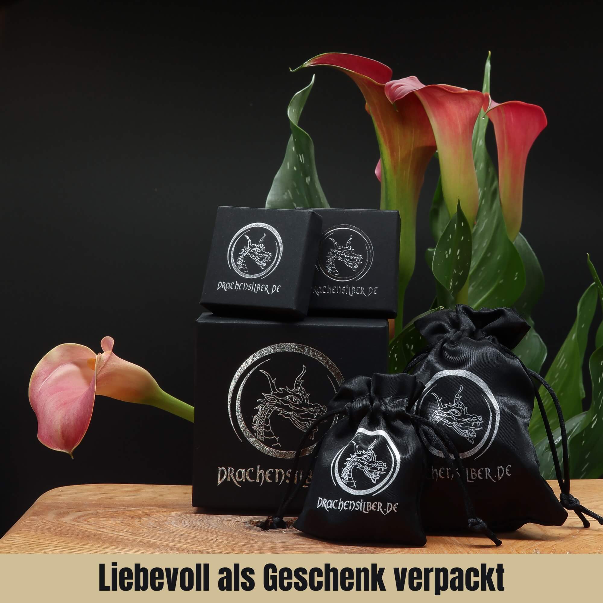 Schneller Versand von Schmuck, perfekt als Geschenk verpackt, tolle Designs 